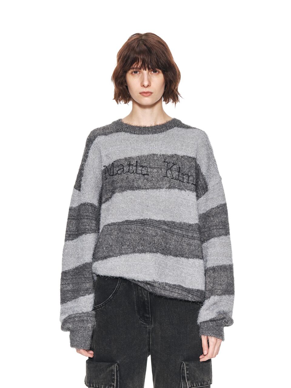 Matin Kim] STRIPE SNOWBALL KNIT PULLOVER IN CHARCOAL 正規品 韓国