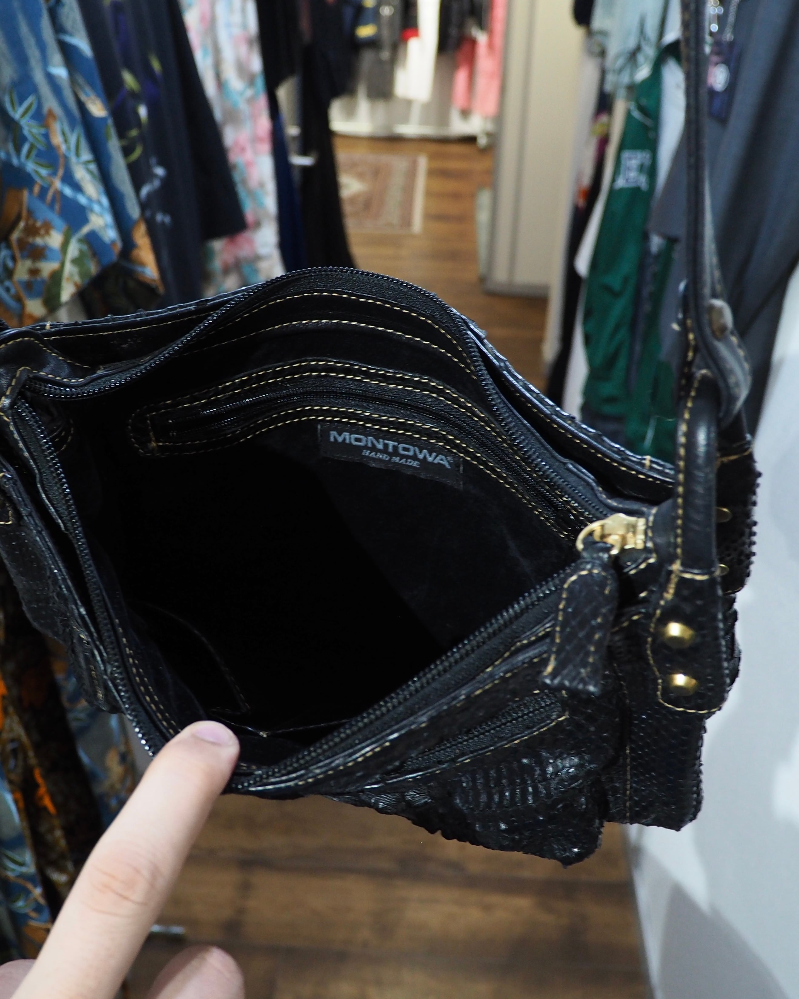 1990s ” MONTOWA ” Black Python leather Weaving vintage Shoulder Bag