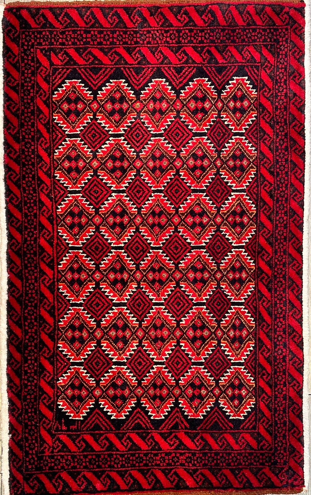 144x86cm トライバルラグ ヴィンテージラグ バルーチ　 ペルシャ絨毯 134×86cm トライバルラグ バルーチ族 ヴィンテージラグ ペルシャ絨毯