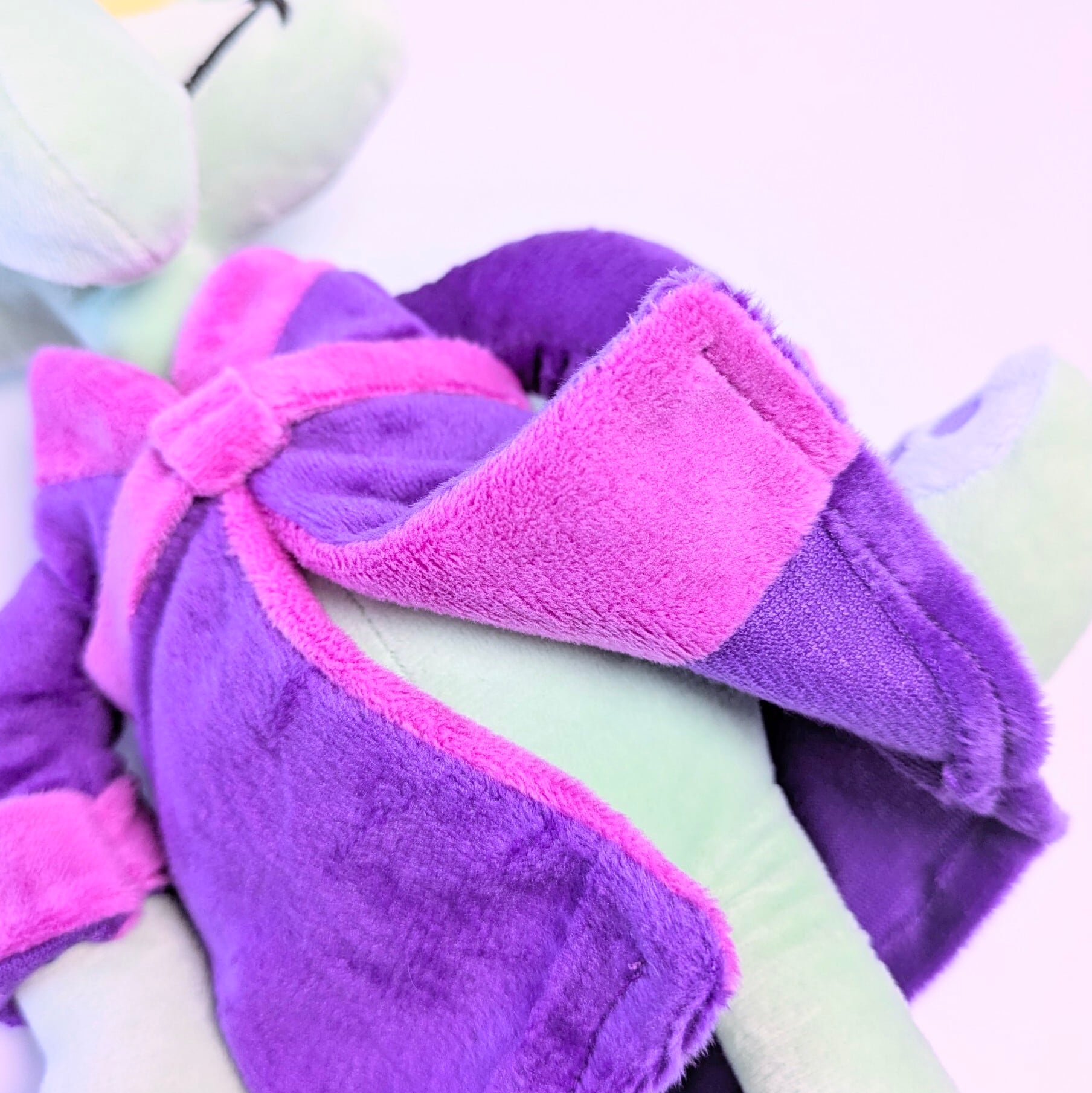 【 SpongeBob SquarePants ( スポンジボブ )  】Squidward Q. Tentacles ( イカルド ) ガウンver.  / プラッシュ ぬいぐるみ Plush toy〚アメリカン雑貨 アメトイ〛