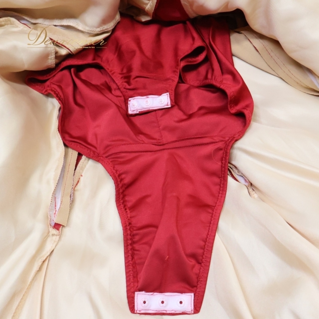 社交ダンス 衣装 スタンダードドレス ドレス スタンダード ワンピース ワイン フロート レース フリル デモ 競技 ダンス パーティ 発表会 forever フォーエバー レッド系 オレンジ系 高級感 上品 スカート4枚重ね シルエット 発表会用 おしゃれ モダン 社交用 フォーマル