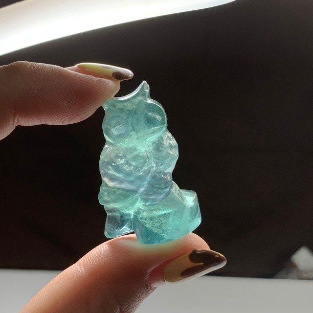 4.可愛いふくろう・フローライト