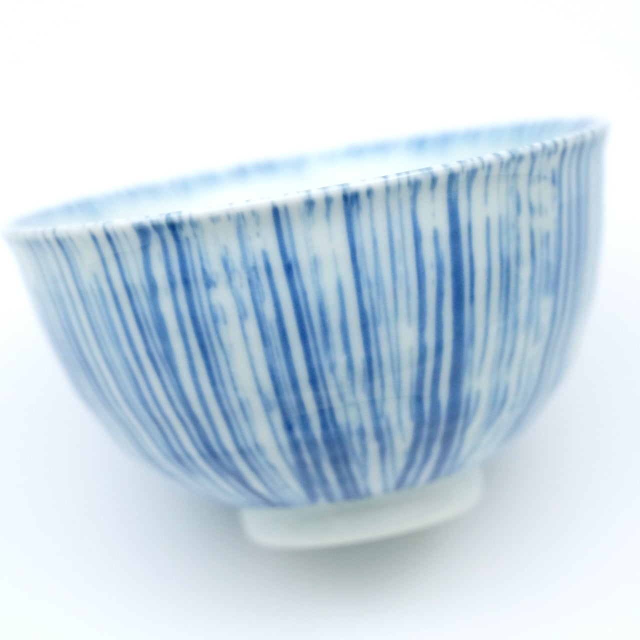 有田焼 染付 十草紋 深鉢 和食器 染付乱れ十草4寸深飯碗 | 福珠窯ファクトリーショップ