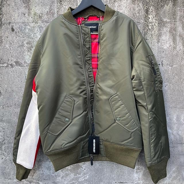 アウター | NEVERTRUST