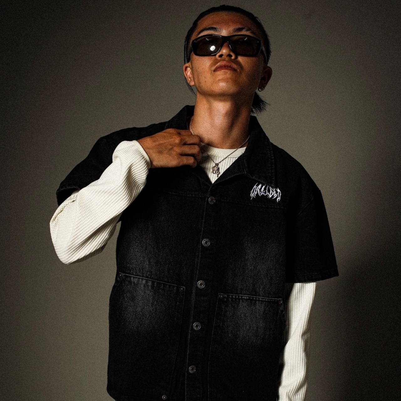 BLAZED LOGO WASHED DENIM SHIRT