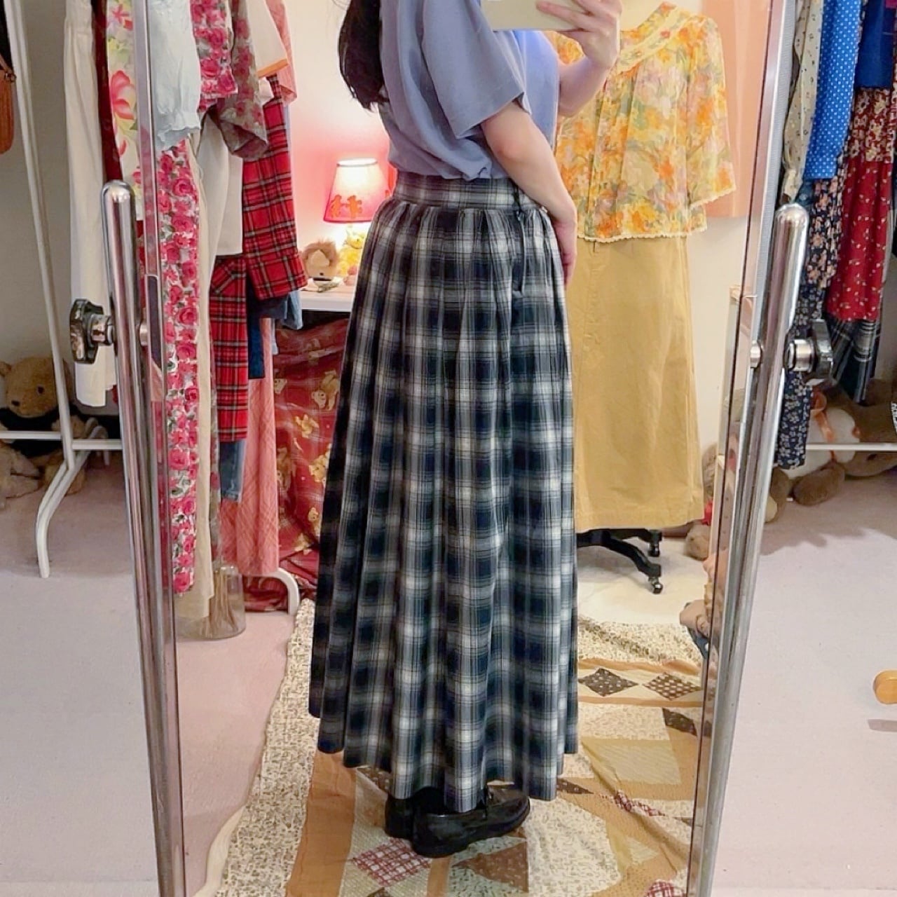 black check gather skirt