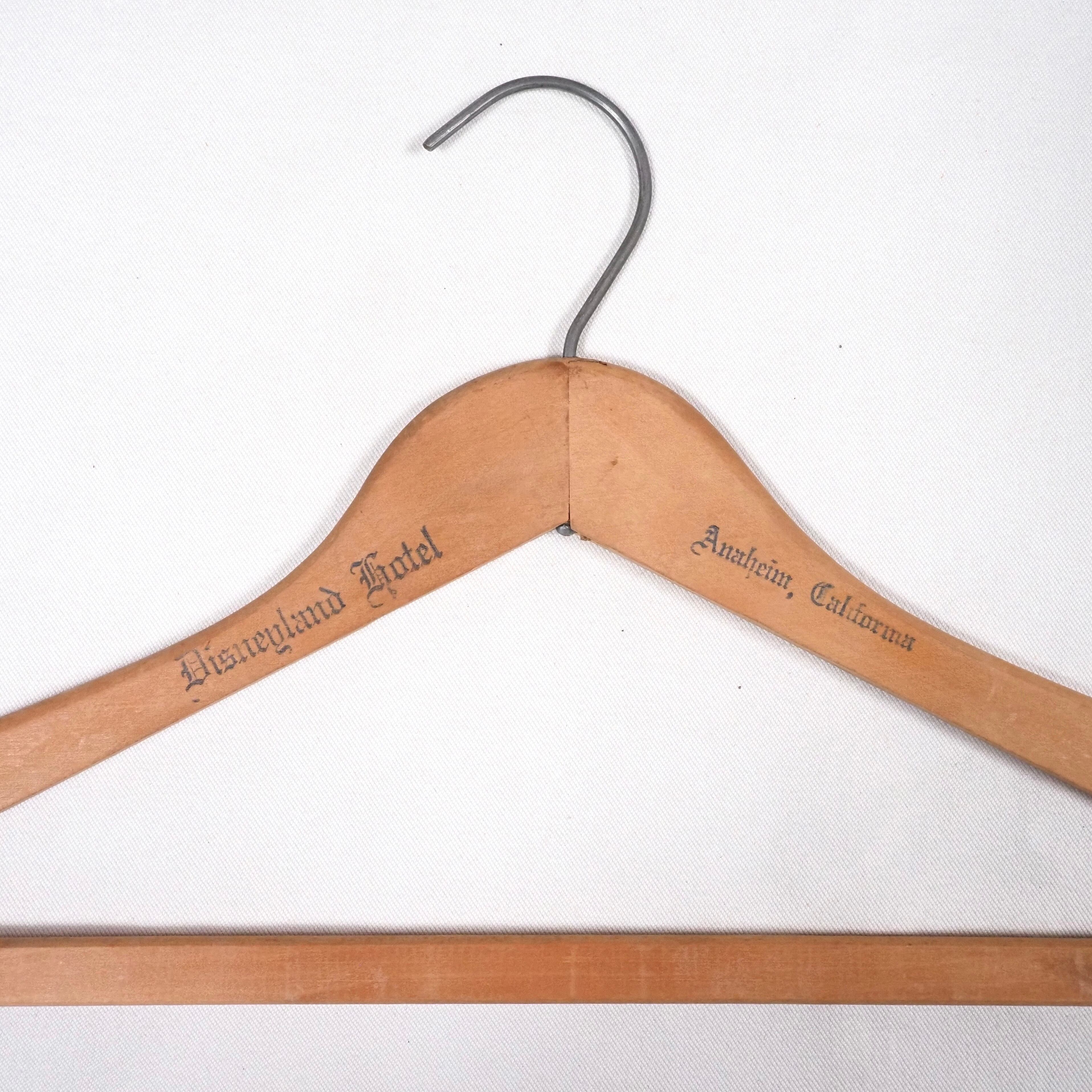 Disneyland Hotel Advertising Vintage Wood Hanger ディズニーランドホテル ビンテージ ハンガー