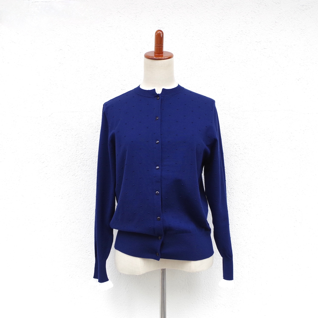 Pale Jute dots knit CD navy × white