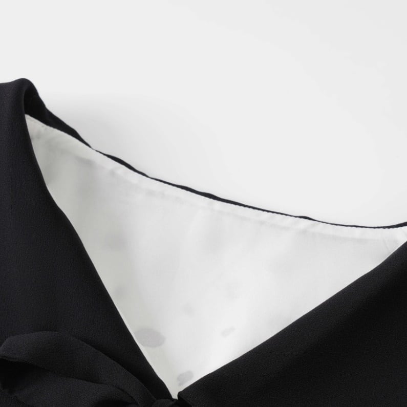 未使用タグ付き latocalle ダルメシアン 総柄ワンピース Fサイズ