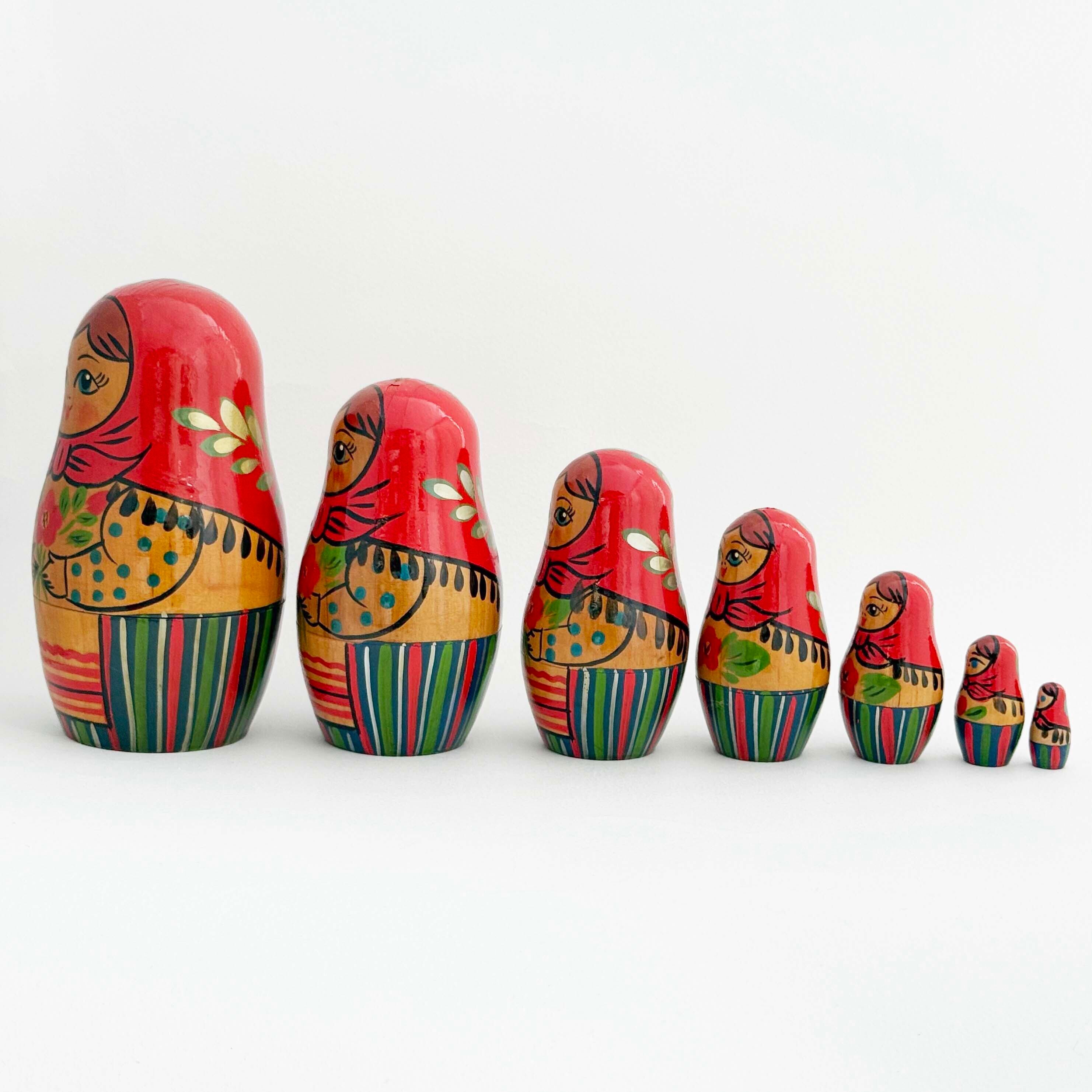 ベラルーシ産マトリョーシカ（7個組）