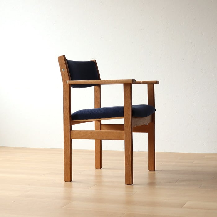 Hans J.Wegner ハンス・J・ウェグナー アームチェア 青 | RENOKA
