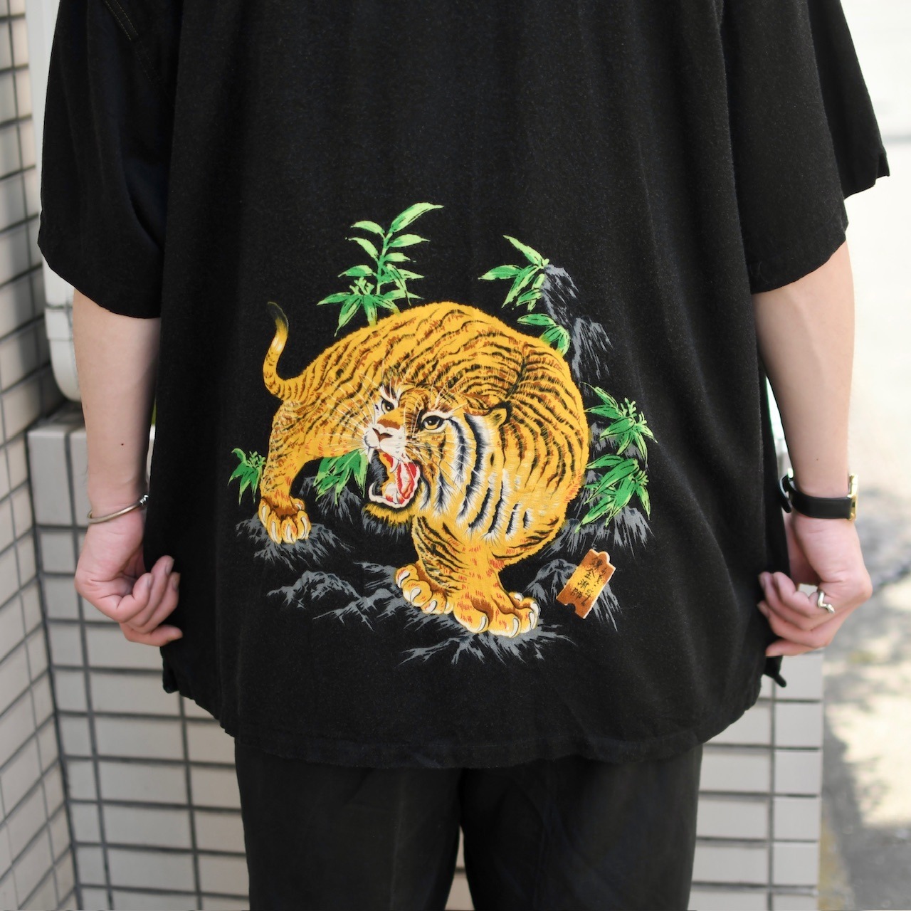 GUESS Jeans tiger rayon open collar shirt