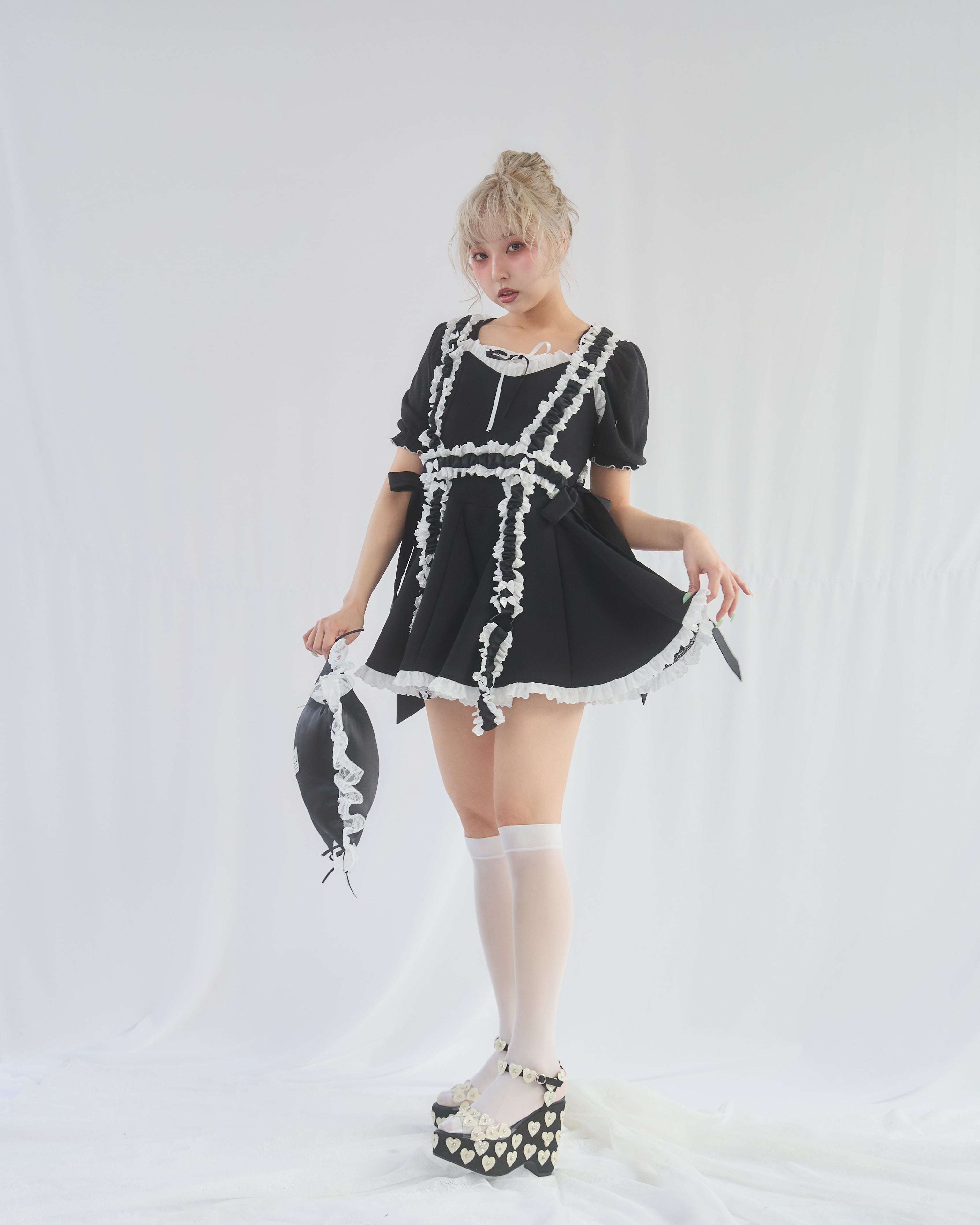 Starry⭐︎バックリボンダイバーワンピース | lilLilly official webstore