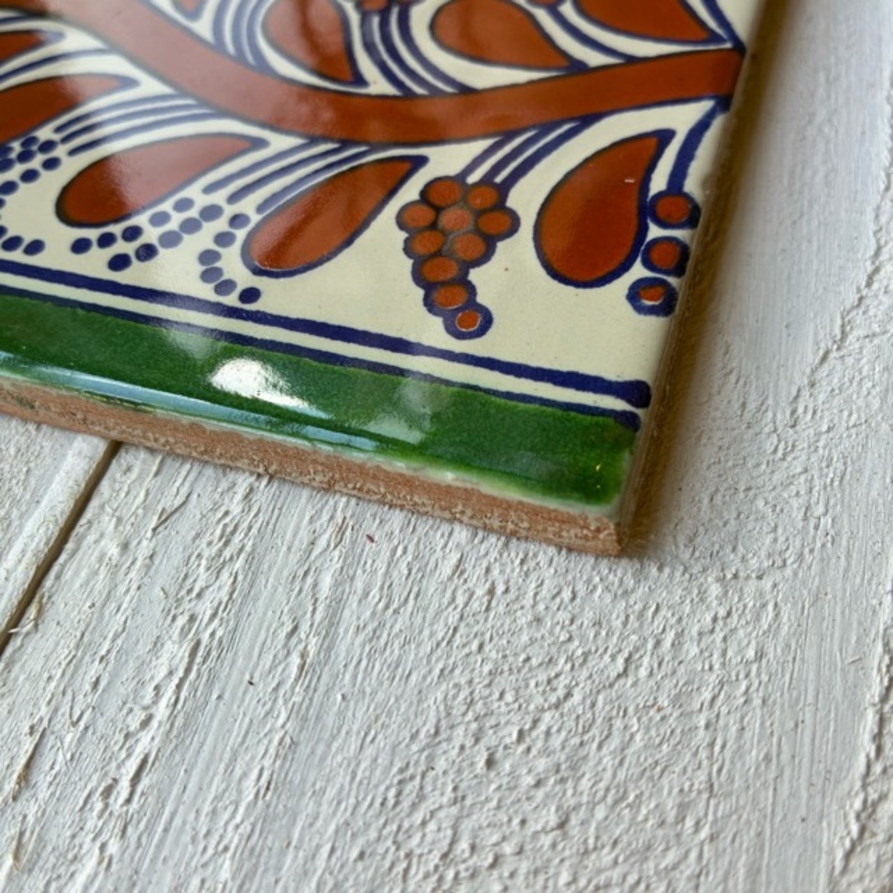 Mexico Talavera tile　メキシコタラベラタイル　015　ボタニカル　ツタ　ブラウン　グリーン　10cm　コースター　鍋敷き　DIY　モザイクタイル　柄タイル　室内壁　室外壁　デザインタイル　レトロ　アートタイル　ハンドメイド