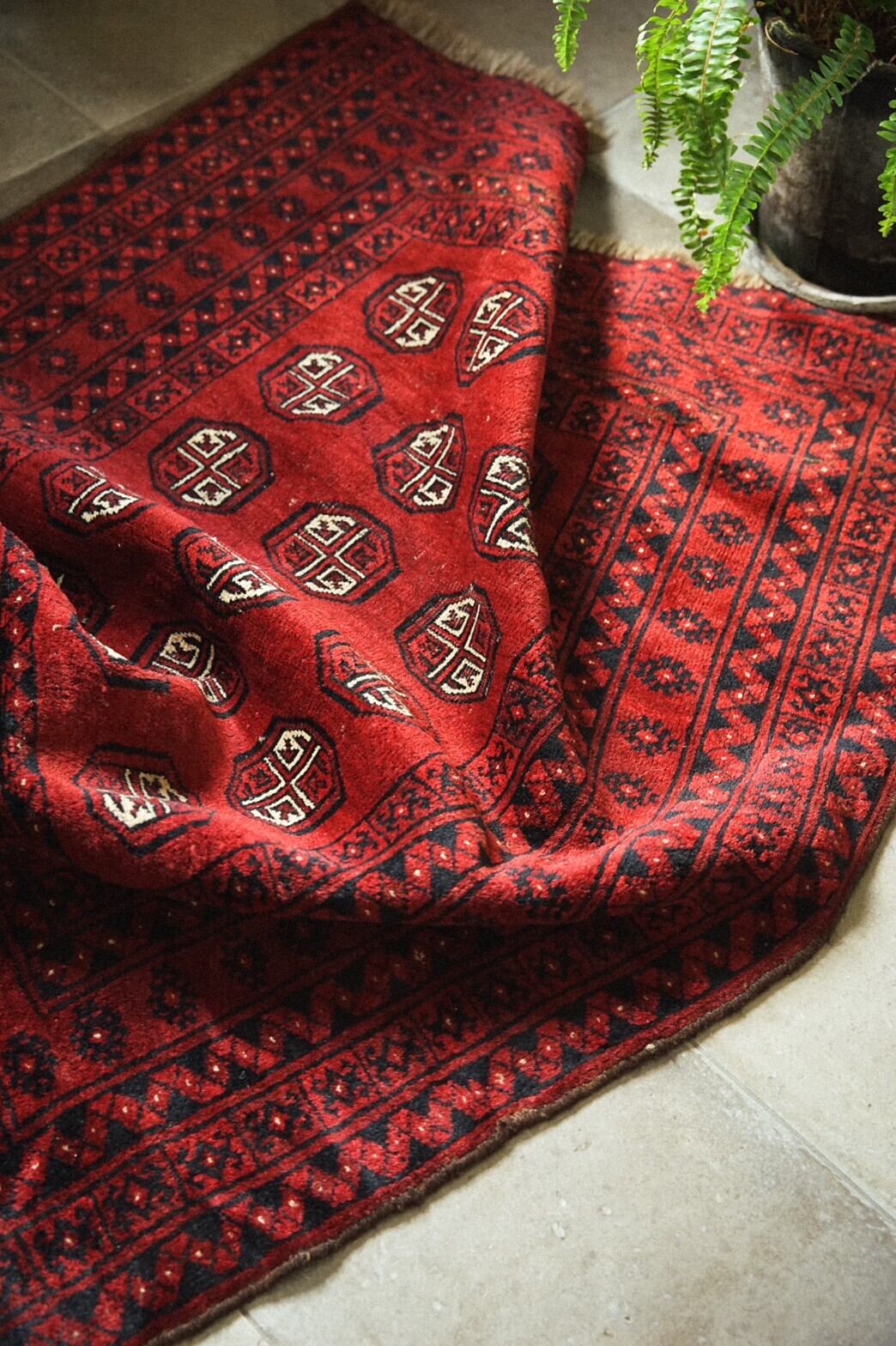 261 -Vintage Turkmen rug
