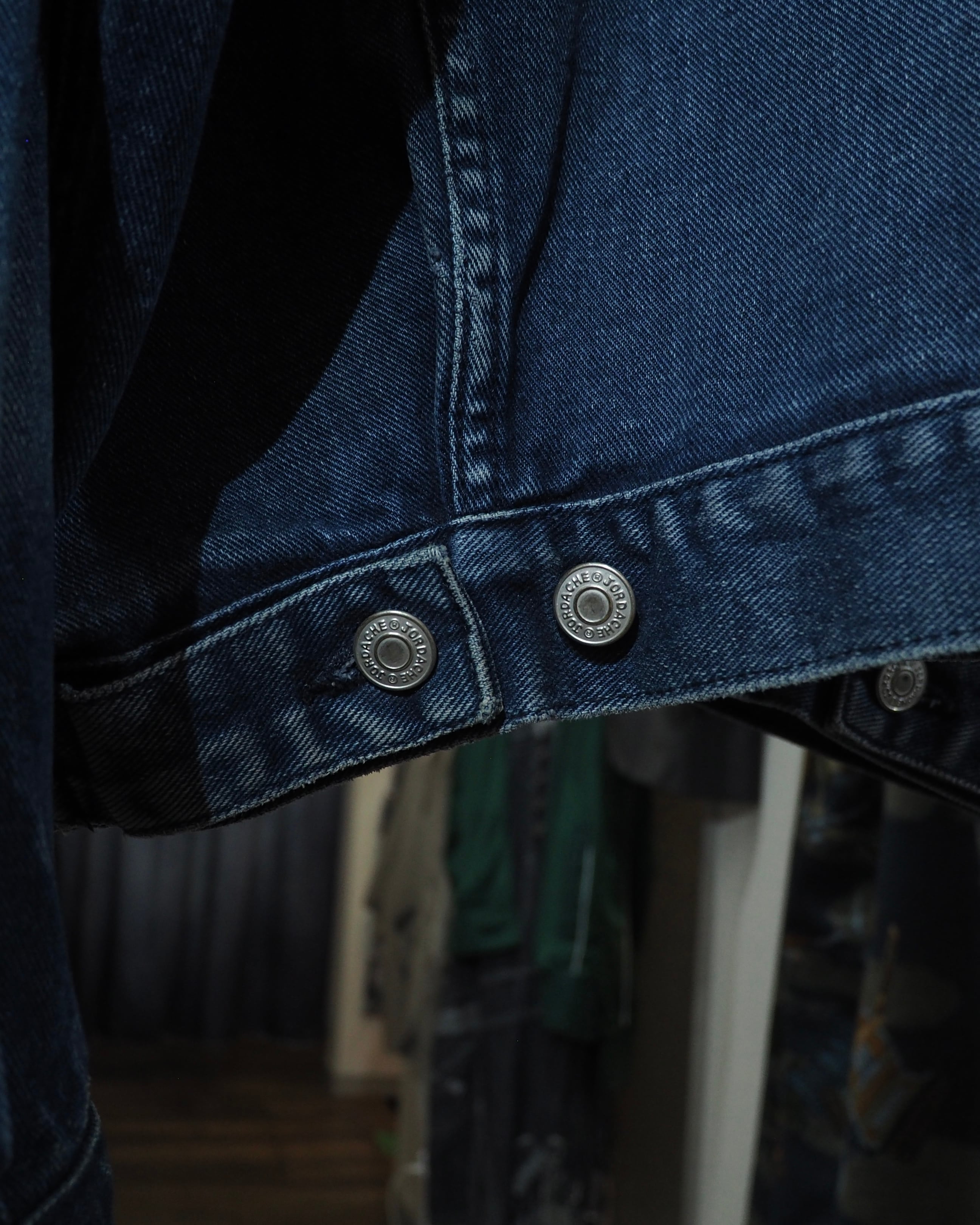 1990s " JORDACHE " Beautiful Fade Indigo Blue × Over silhouette vintage Denim Tracker jacket