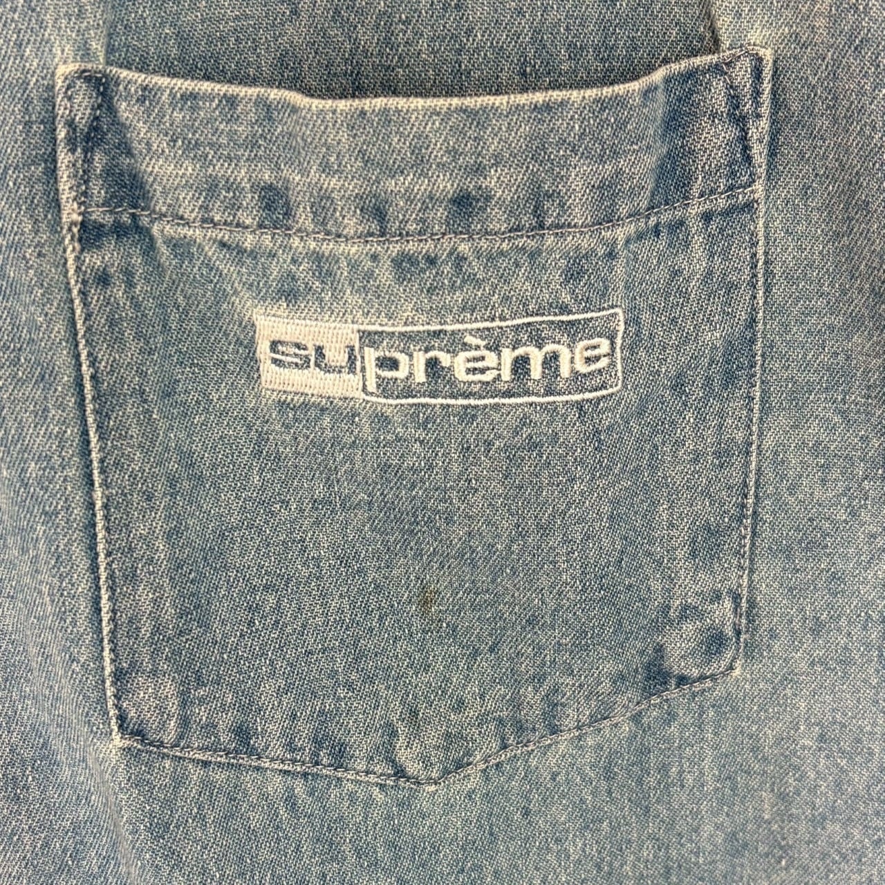 supreme シュプリーム 半袖シャツ M デニム 刺繍ロゴ ワンポイントロゴ