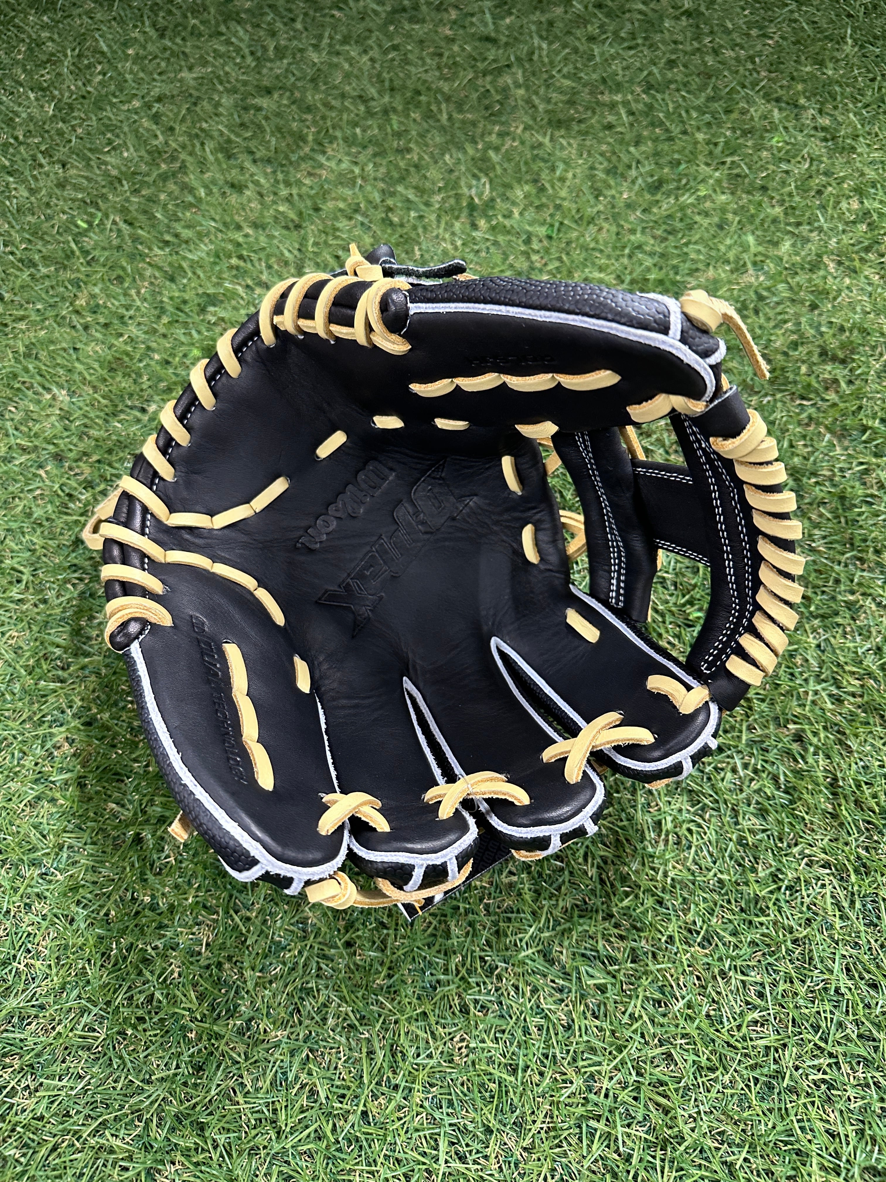 Wilson 少年軟式用 内野手用 6j | コヤナギスポーツ