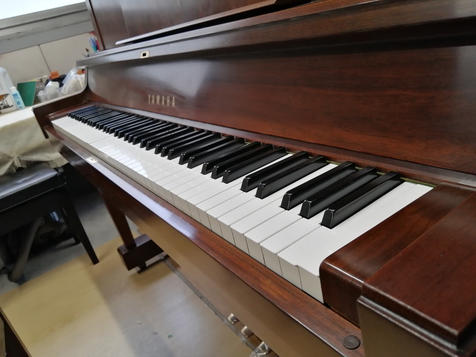 ヤマハ　アップライトピアノ　W102BW 1984年整　リニューアル　極上品です 中古ヤマハアップライトピアノ W102BW | 日本楽芸社 ピアノパーク
