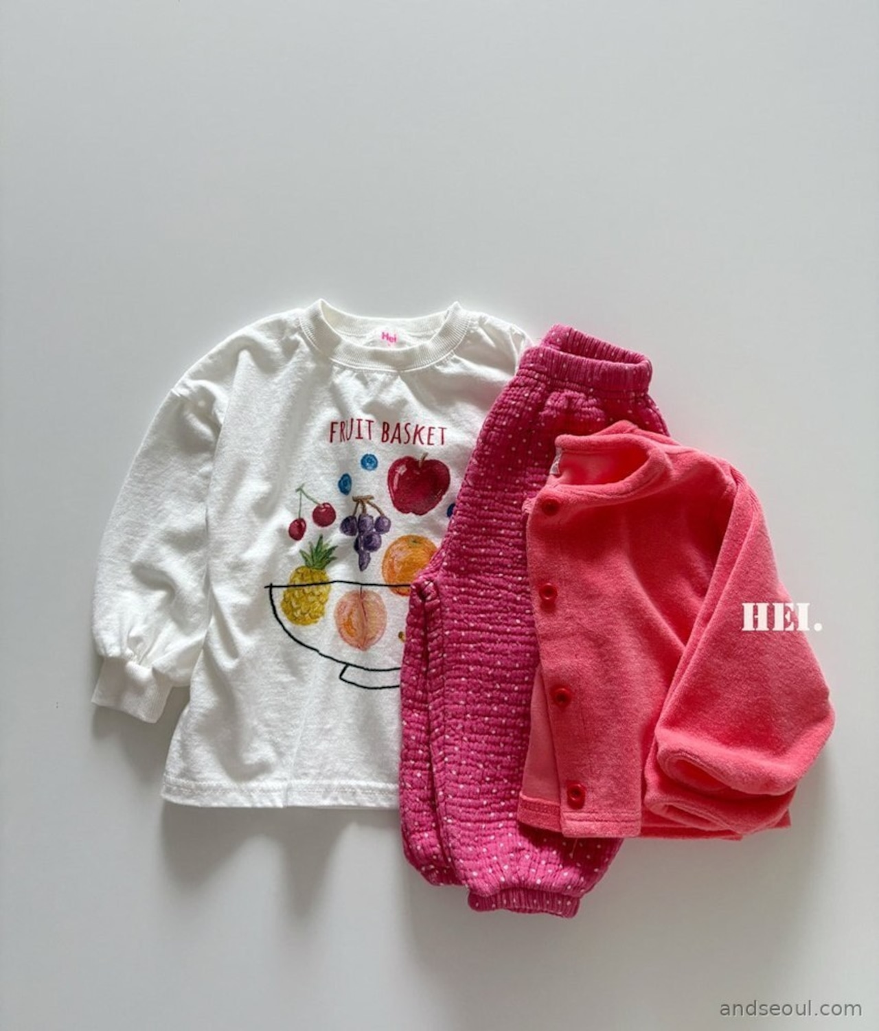 【取寄/韓国直送】Hei フルーツロングTシャツ |秋服|韓国子供服|26/AT