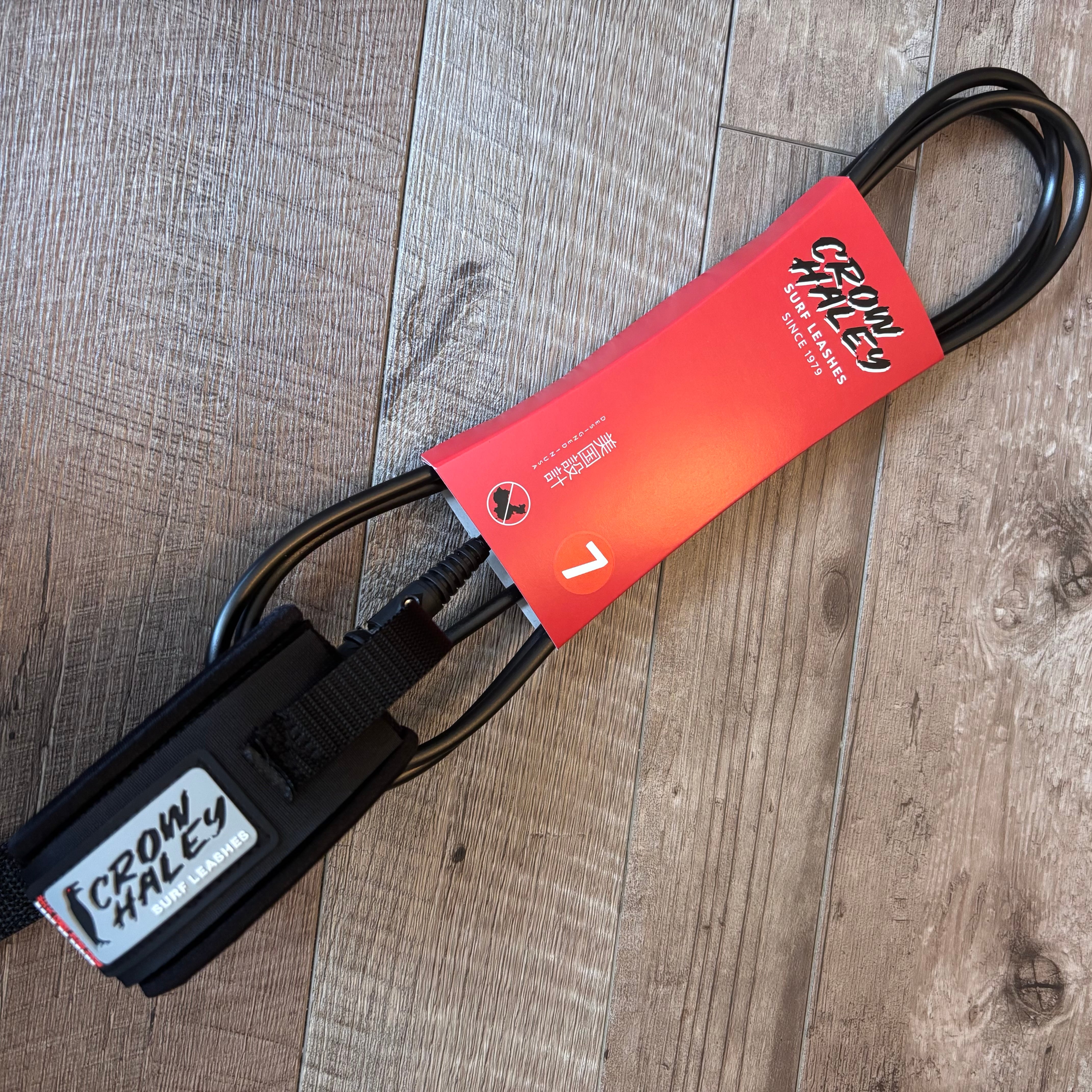 LEASH | THE SURFSPOT