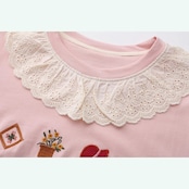 メルヘンな世界観 レースと刺繍のピンクトップ 《Y0254》