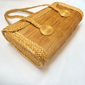 【ビオジュエリー】 黄金の草 カッピンドウラード パーティーバッグ クラッチハンドル