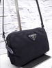 【美品】PRADA プラダ ナイロンxサフィアーノレザー クロスボディ ショルダー カメラ バッグ ポーチ ポシェット黒◆クロスボディ仕様の定番