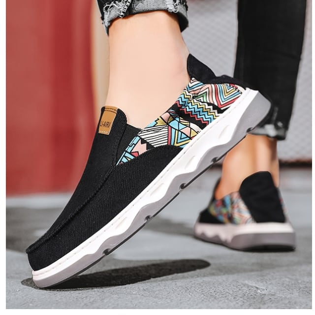 ワンピース、スリッポン 黒/赤 キャンバス 3E/4E選べる】スッと