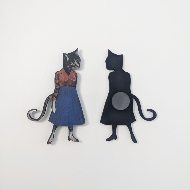 【PergamoPaperGoods】　Retro cat girl magnet