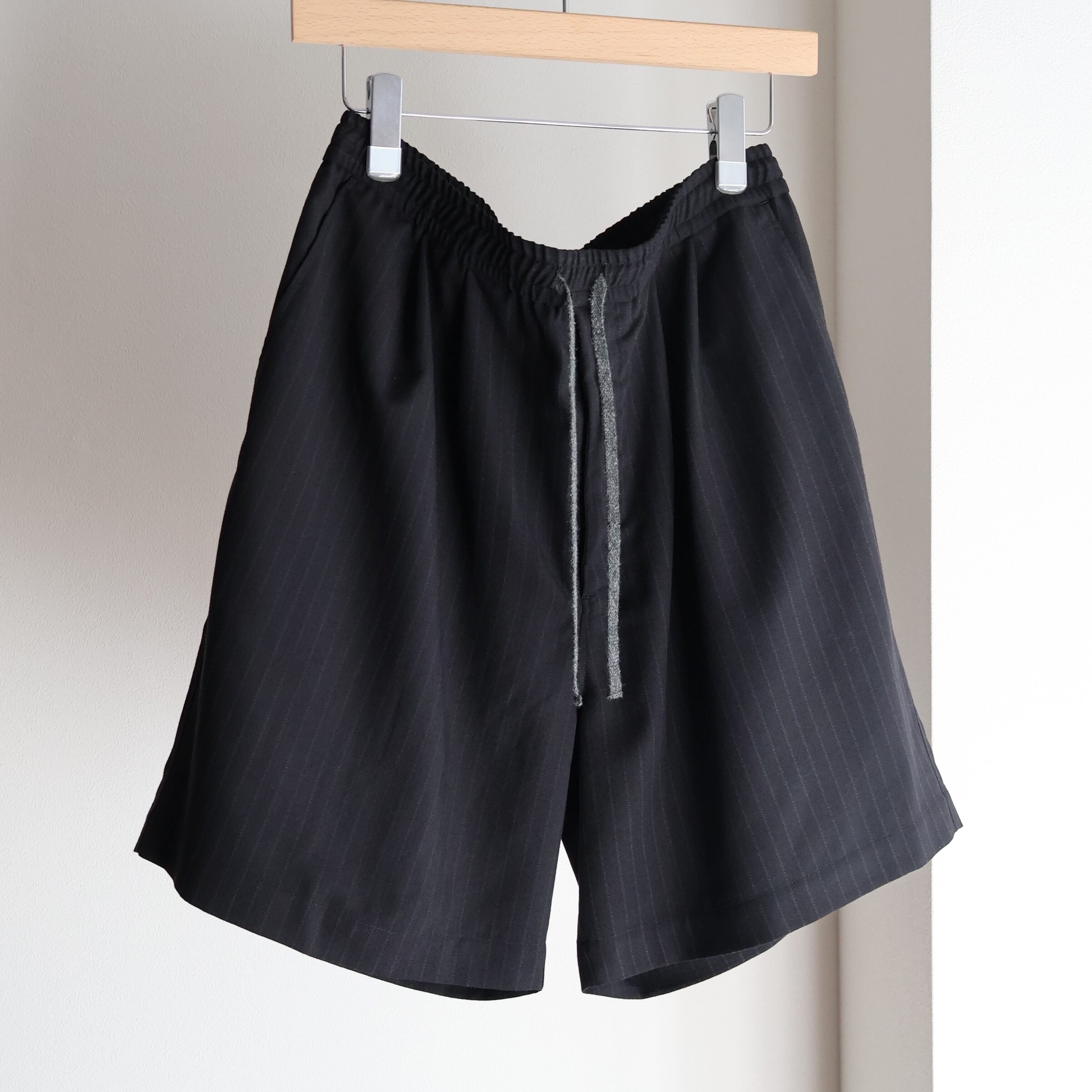 awasa “ vintage wool amunzen wide easy shorts ( Stripe )” | H.inch
