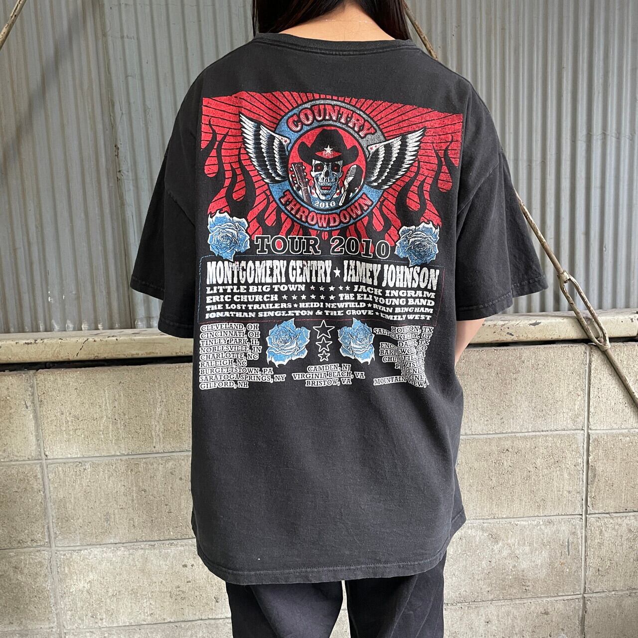 COUNTRY THROWDOWN ツアー 両面プリントTシャツ メンズXL相当 古着 