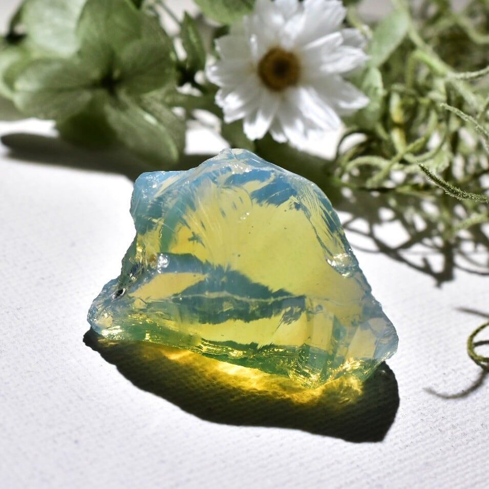 インドネシア産アンダラクリスタル原石 グリーンフェアリーティアA