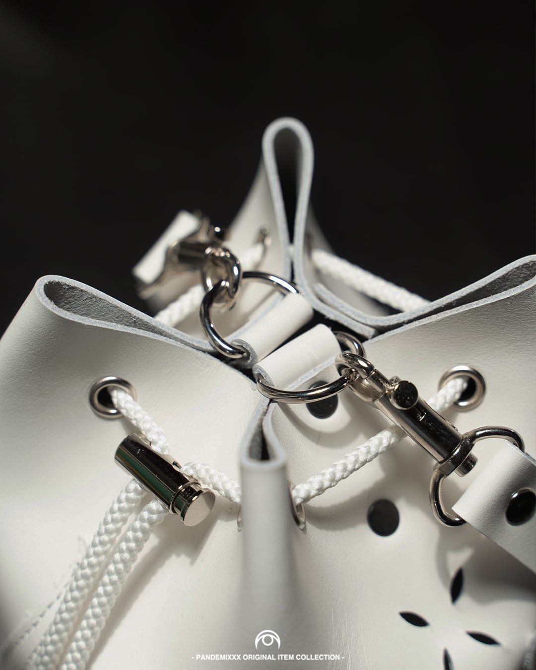 Leather Bucket Bag | ONLINESTORE