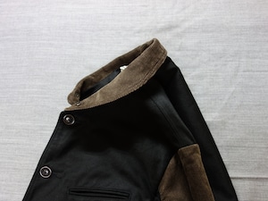classic moleskin hunter jacket / black x brown
