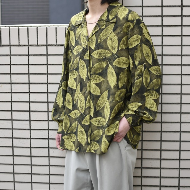 botanical pattern open collar shirt