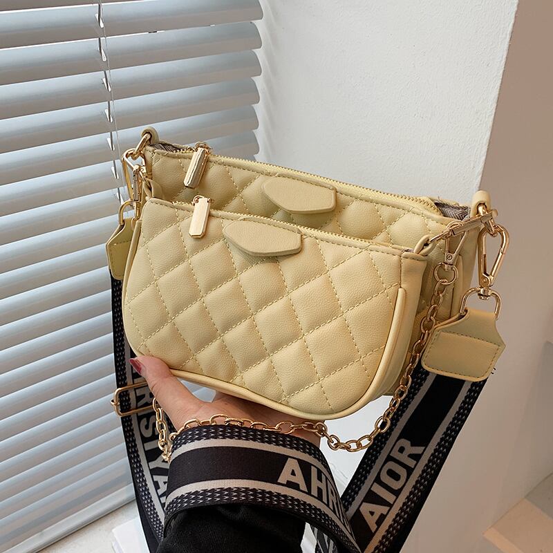 サマーシングルレッド 夏物 スクウェア メッセンジャーバッグ ワイドショルダー Tiancai_Wing_Bag87242447012