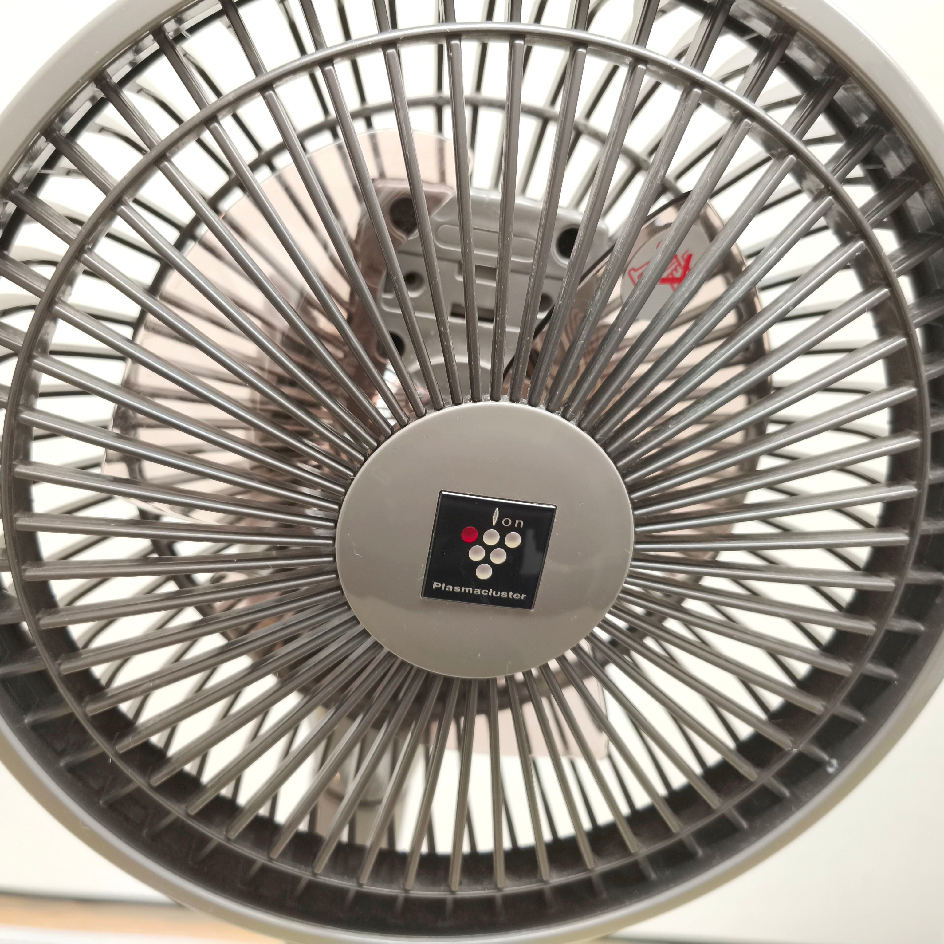 シャープ 扇風機 プラズマクラスター 3Dファン PJ-J2DS 2019年製