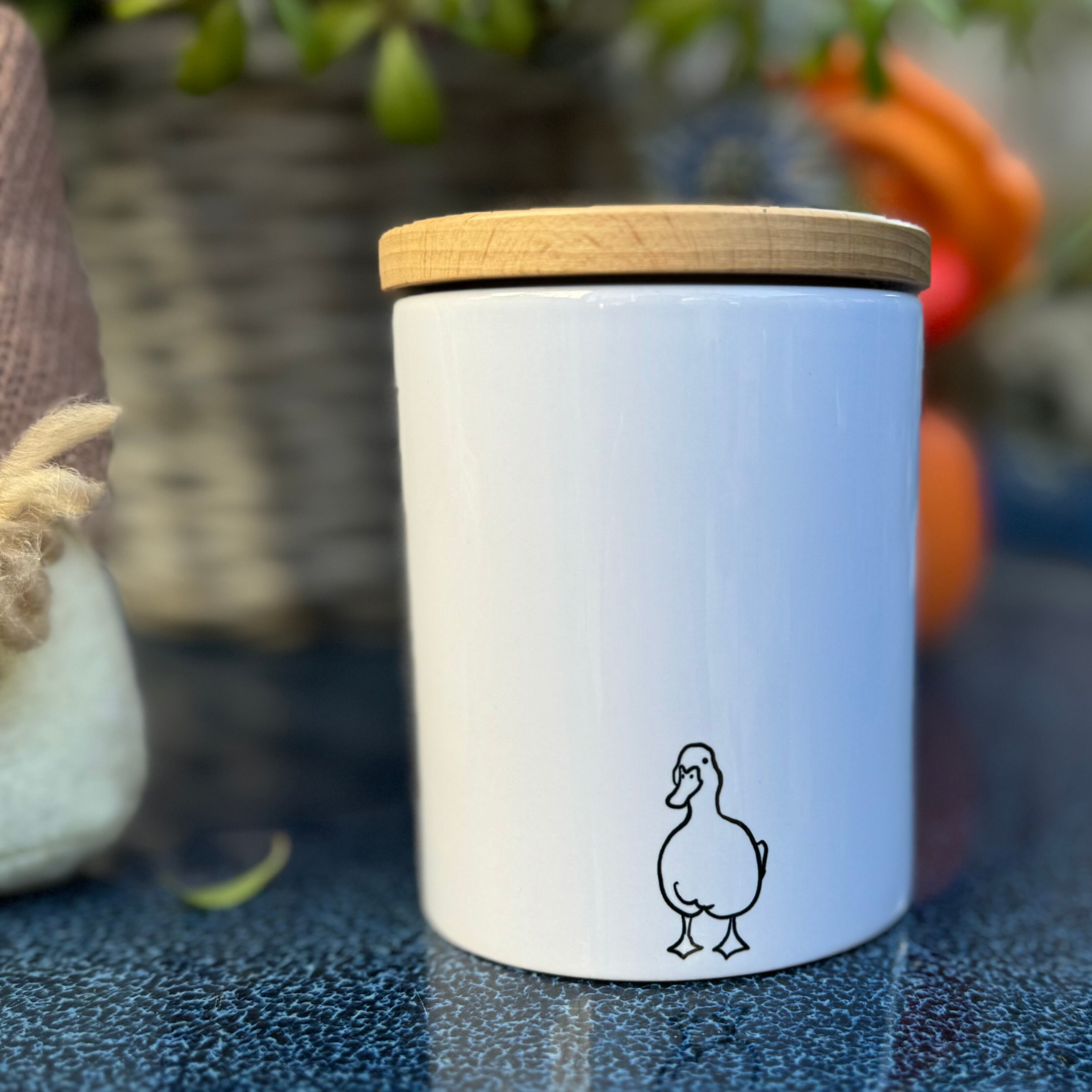 2周年記念ロゴキャニスター | 菓子小屋 Le Lys