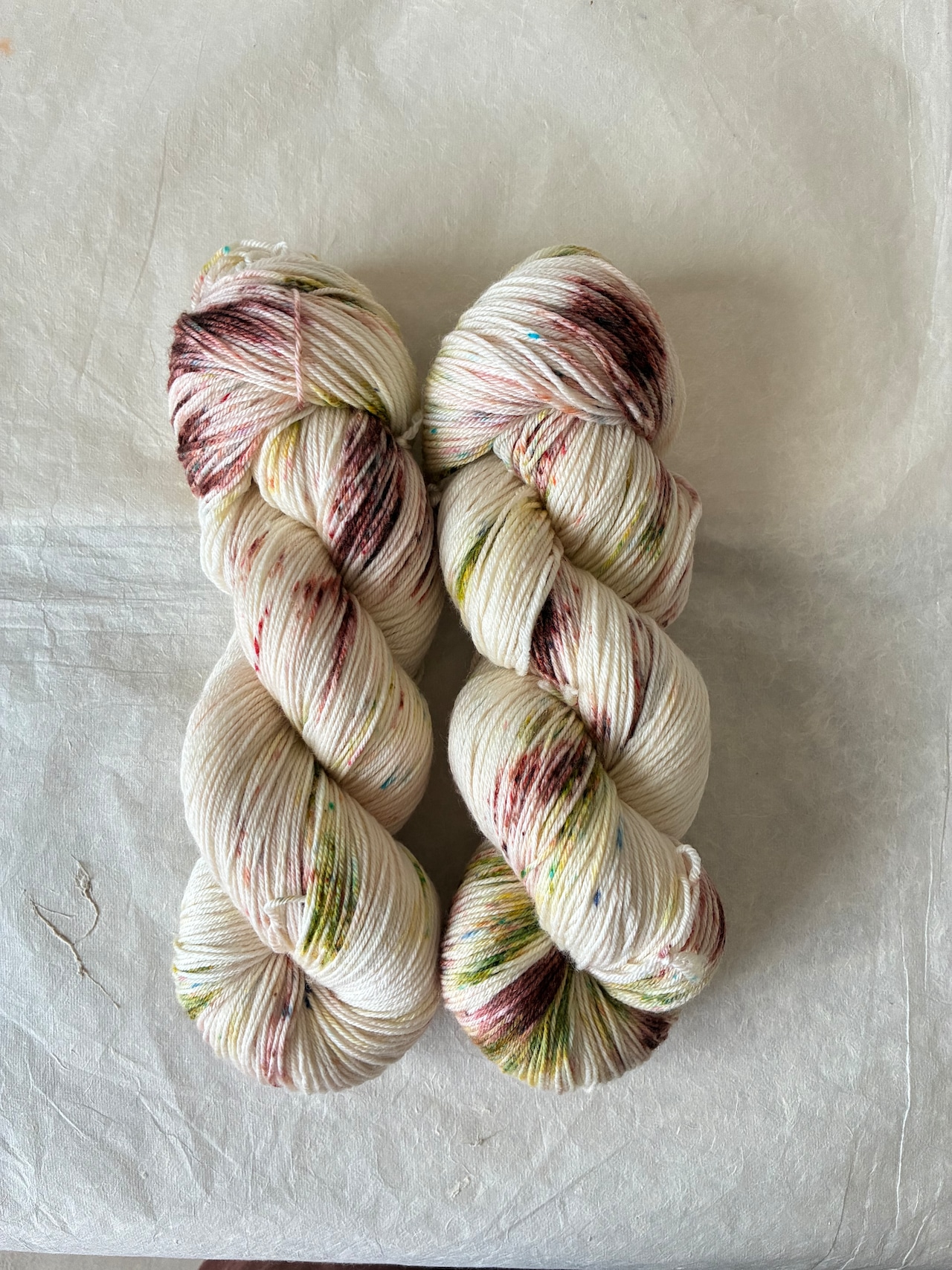 【受注販売: 10月中旬〜下旬に順次発送】花束(meriyasu fingering, meriyasu sock, meriyasu BFL)・画像3