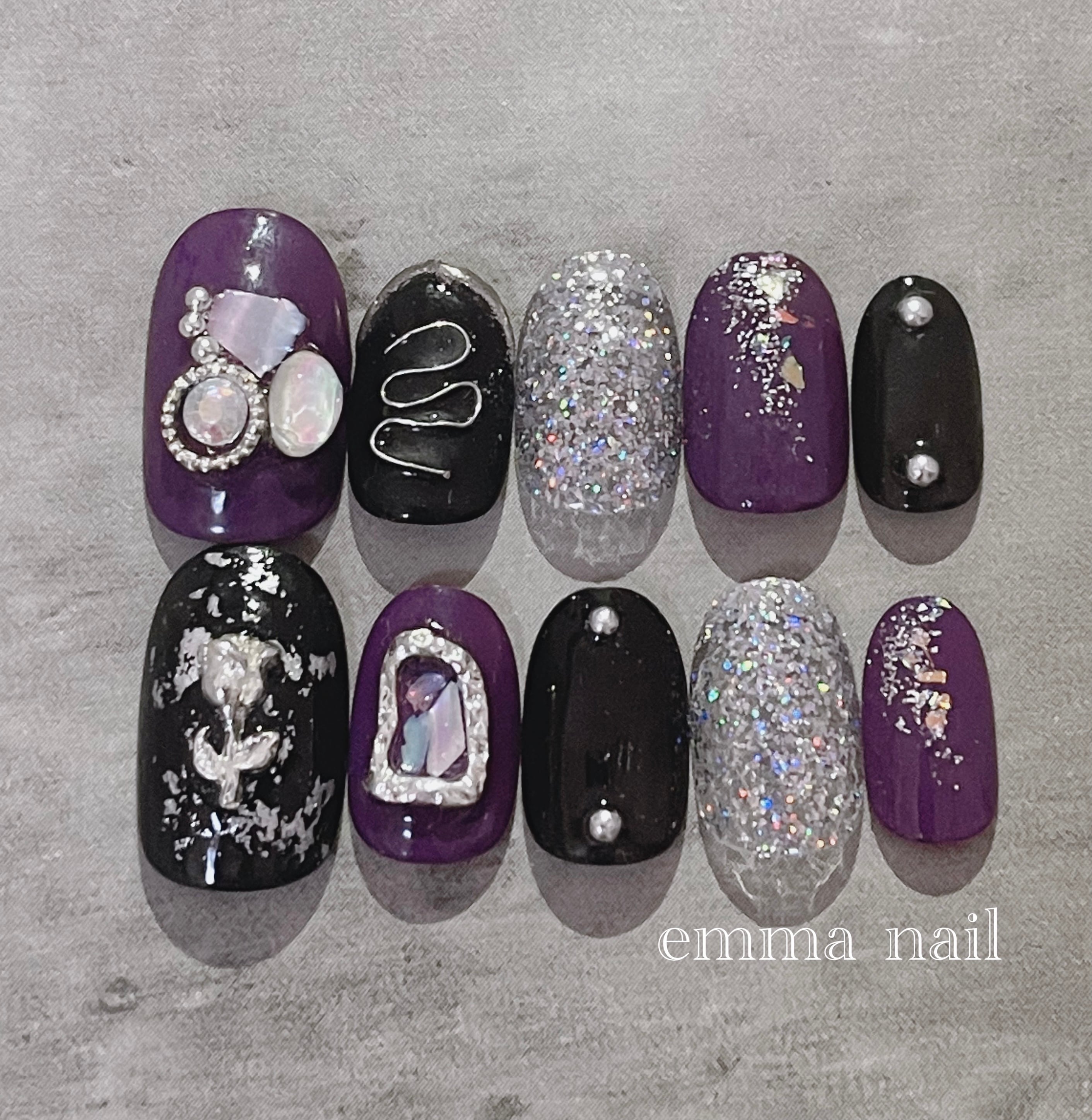 個性派ネイル #パープル #シルバー | emma nail