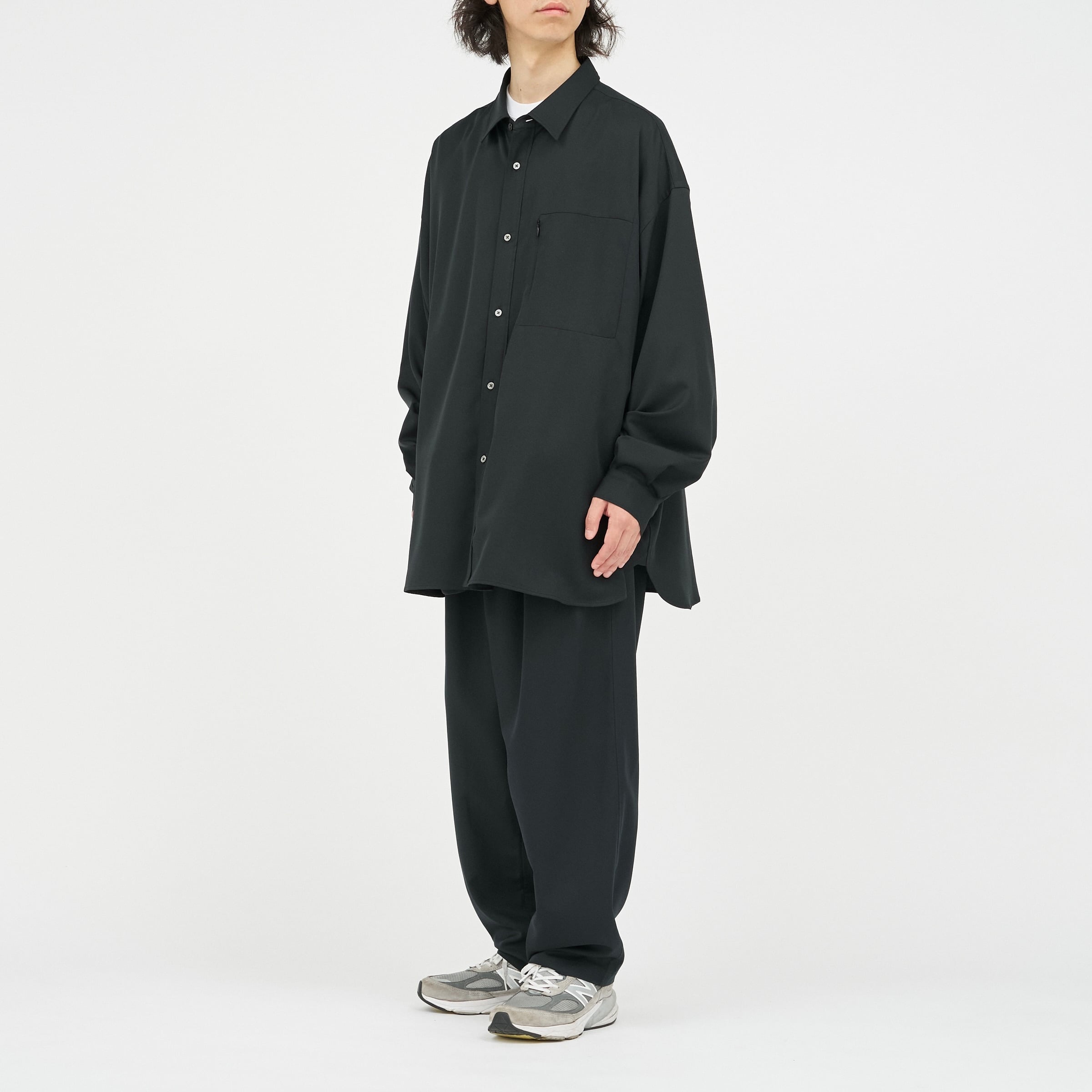 FreshService｜COOLFIBER TWO TUCK EASY PANTS | 眠家オンラインストア
