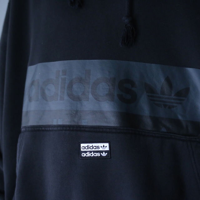 "adidas" XXL over silhouette black one-tone sweat parka