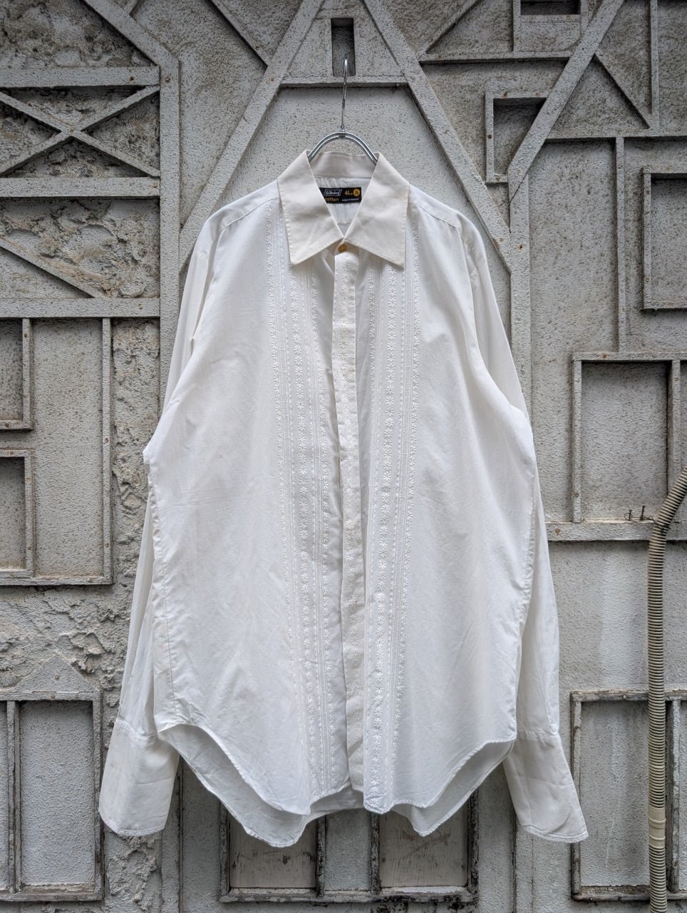 "ST MICHAEL" floral embroidered pintuck dress shirt / made in Britain