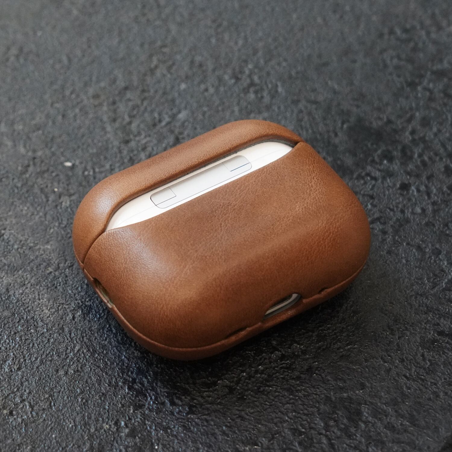 ◇AirPods Pro 3◇ Cognac Cowhide Leather Case / エアーポッズ