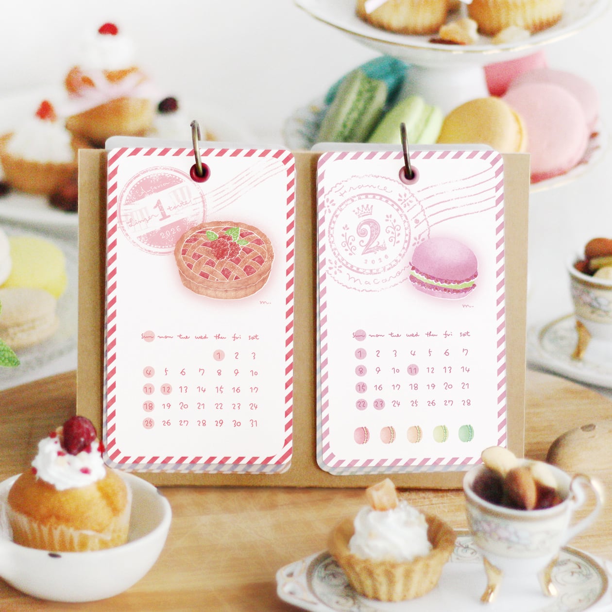 【11/26(水) 21時~発売♪】旅する世界のSweets Calendar *2026 〈台紙あり〉〜 momo 〜