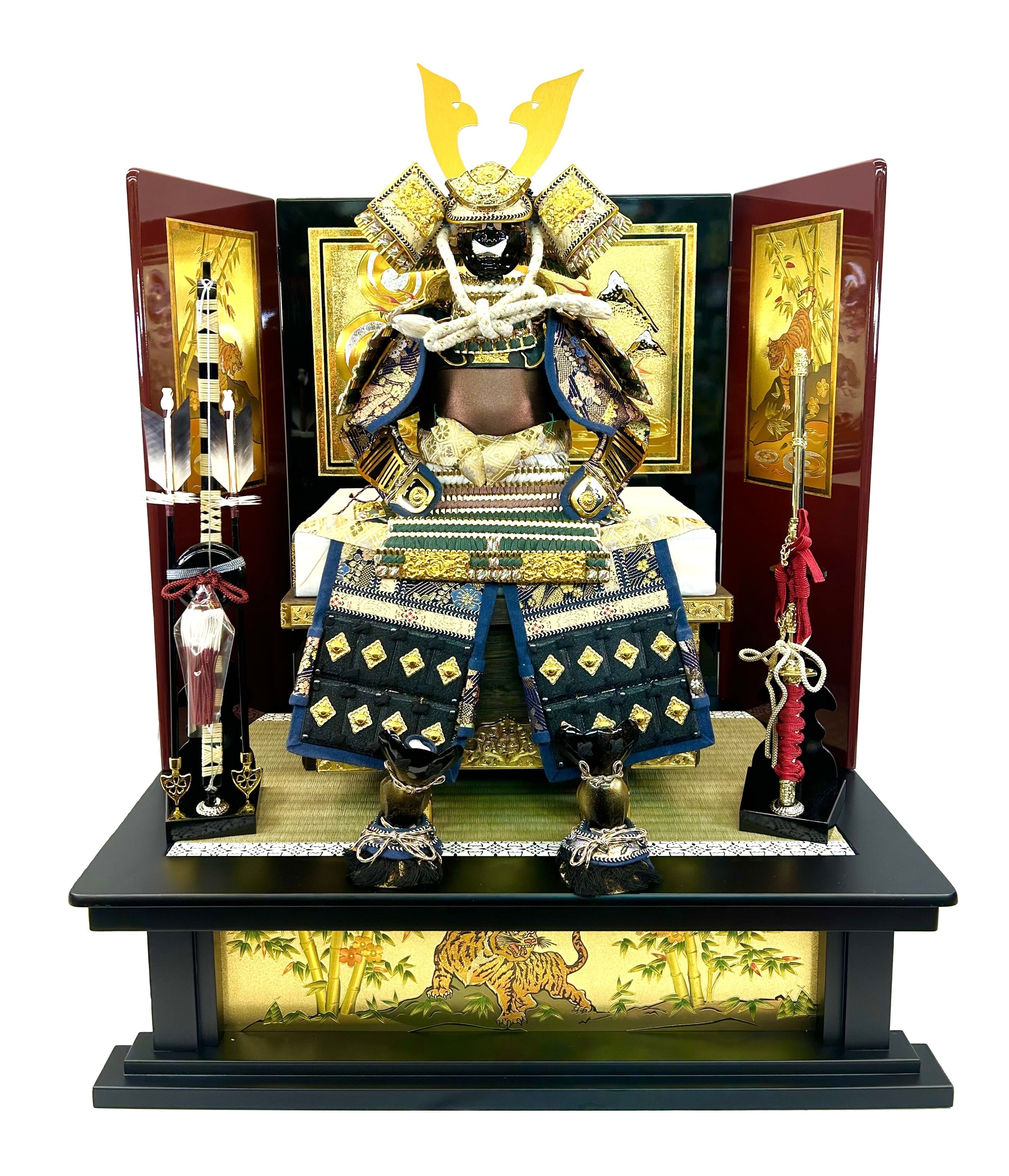 鎧兜飾り　安土 横幅46cm｜武将 徳川家康 収納兜｜五月人形 コンパクト飾り