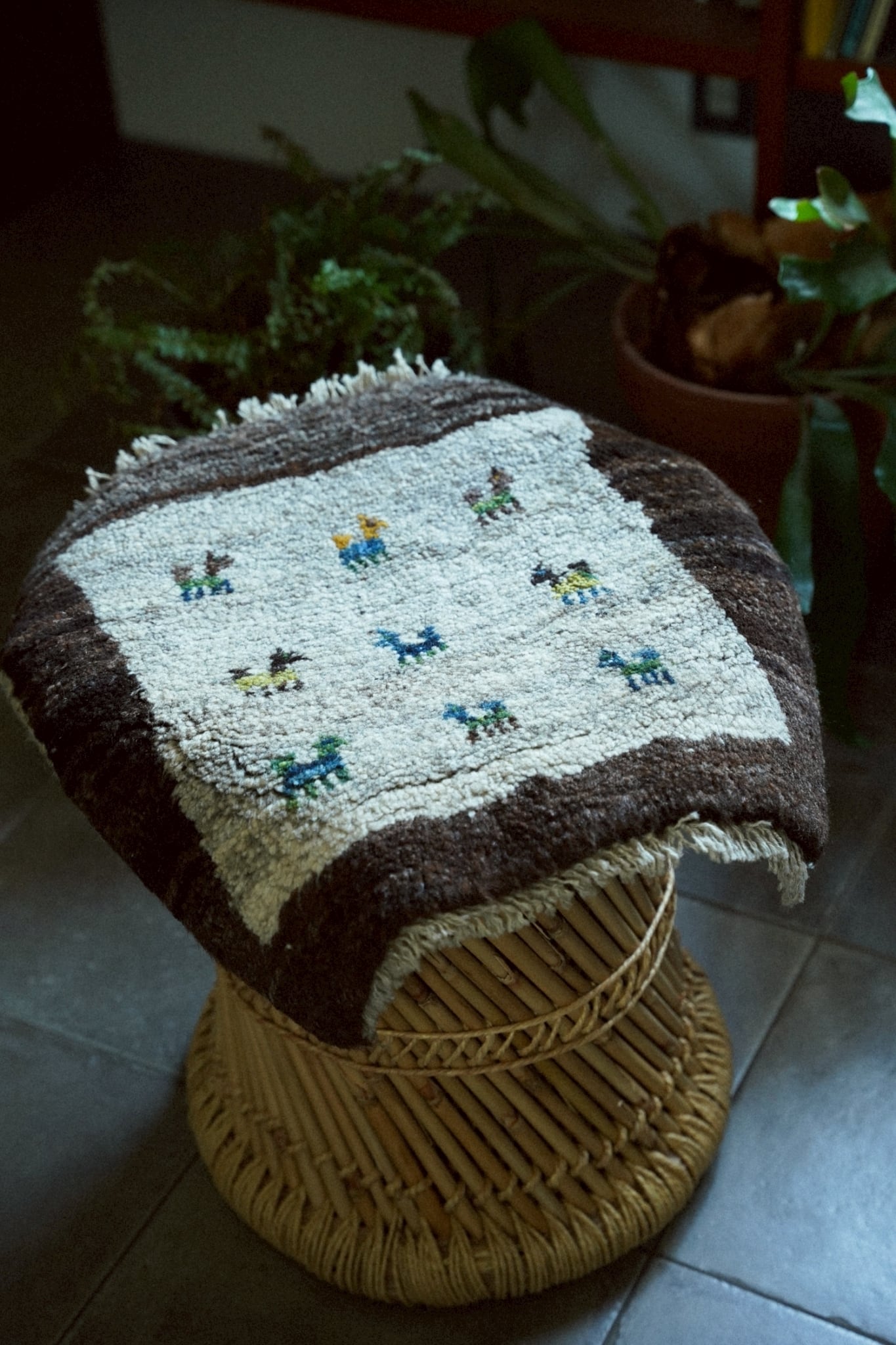 1737-Vintage Qashqai Gabbeh