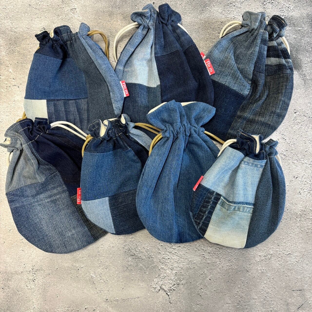 デニム パッチワーク 巾着① 7種 | リム｜デニム・バッグ・帆布  