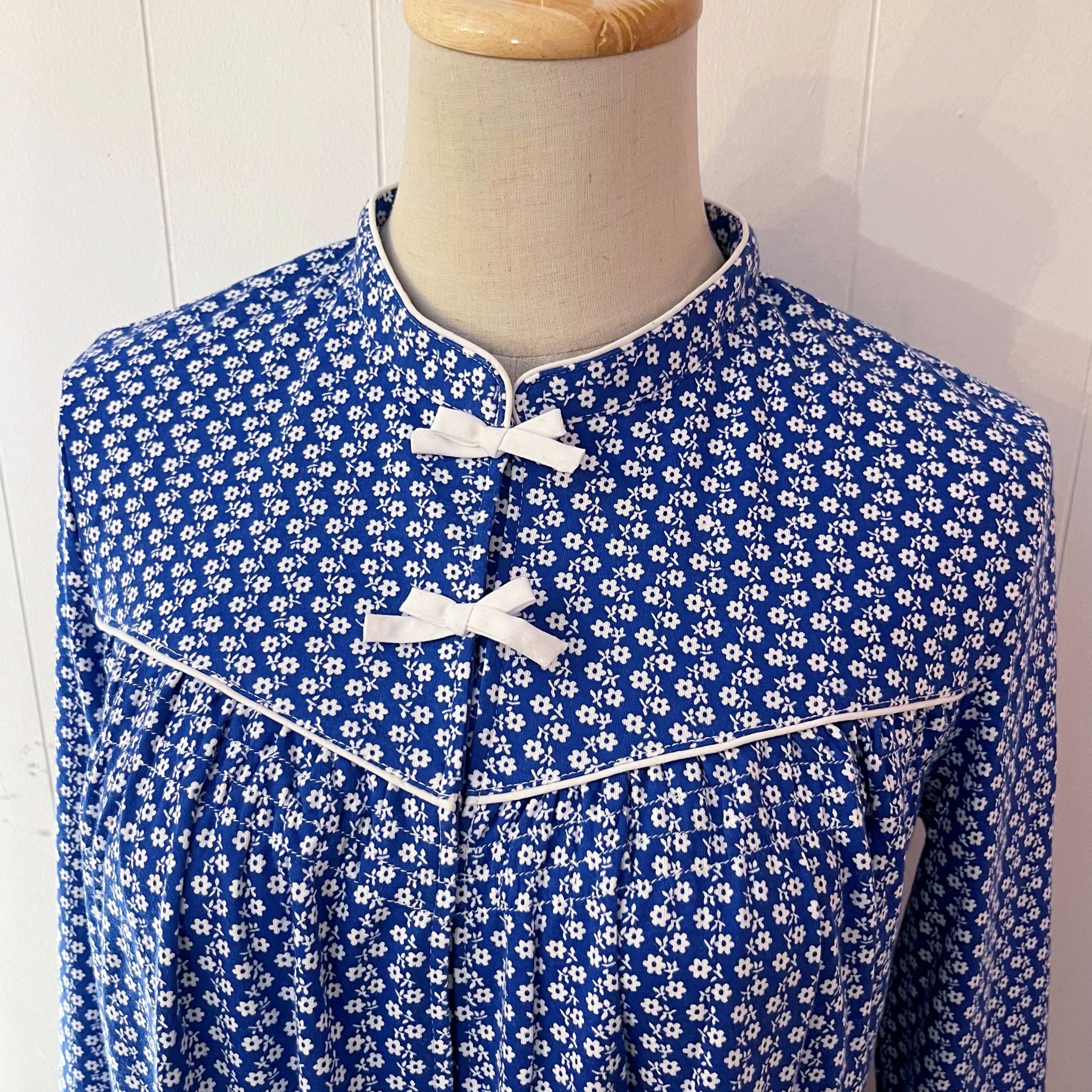 blue white flower neglige one-piece